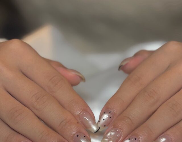 大人可愛いの新定番❄マグネット×キルティングネイル(⋈◍＞◡＜◍)。✧♡