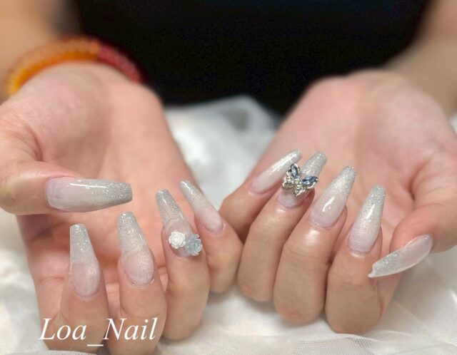 💎 マグネット×ラメグラデーションネイル 💎